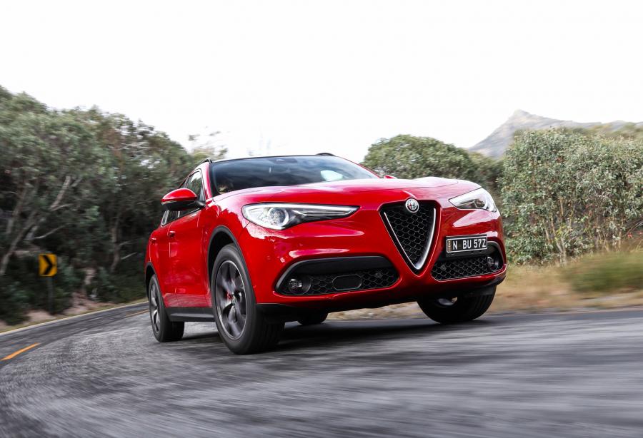 Alfa Romeo Stelvio (949) 2018 года  (AU) (фото 17 из 40)